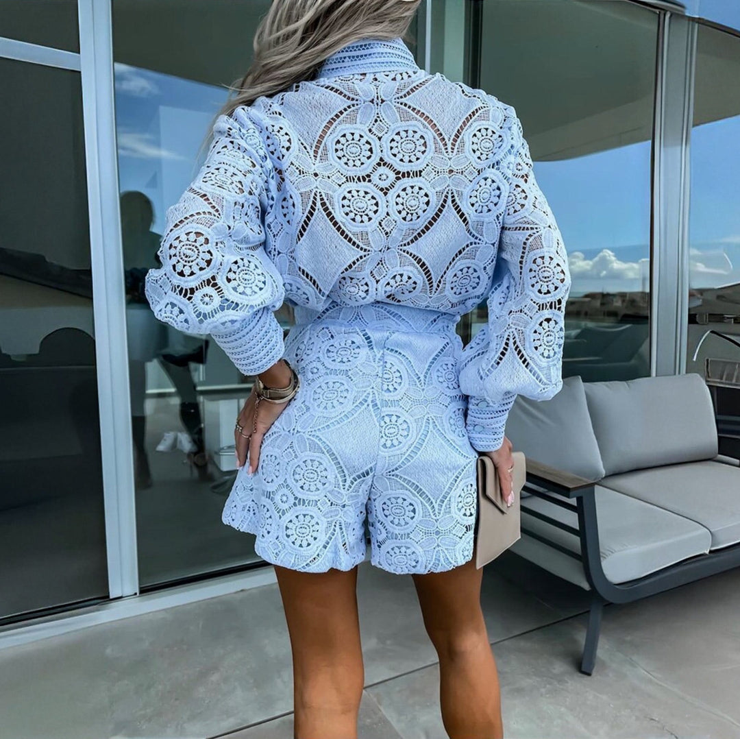 Avril - Elegant Lace Set