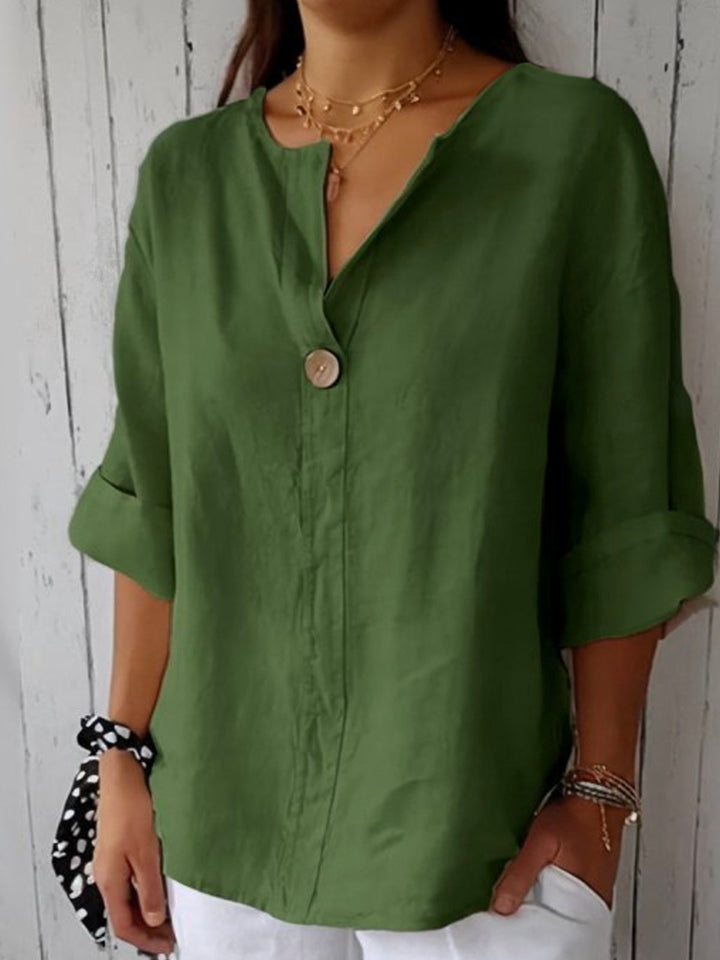Mira's Relaxed Line | V-Neck Button Blouse