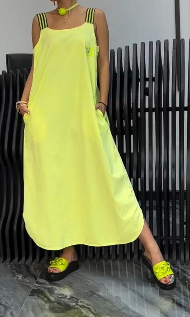 Juliette's Flowing Grace | Sleeveless Maxi Dress