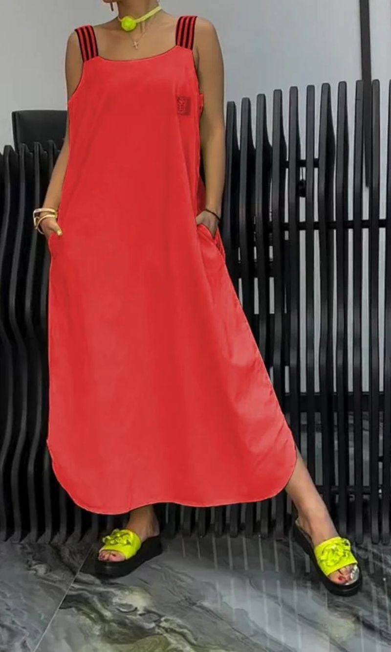 Juliette's Flowing Grace | Sleeveless Maxi Dress