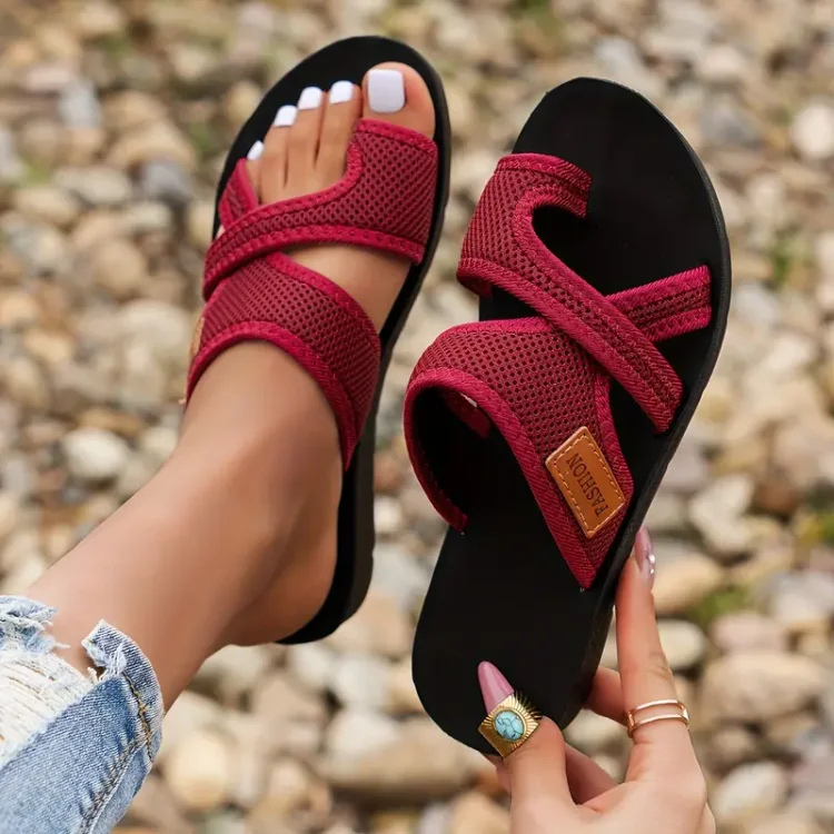 Callista | Women's Breathable Arch-Support Crossover Strap Flat Sandals