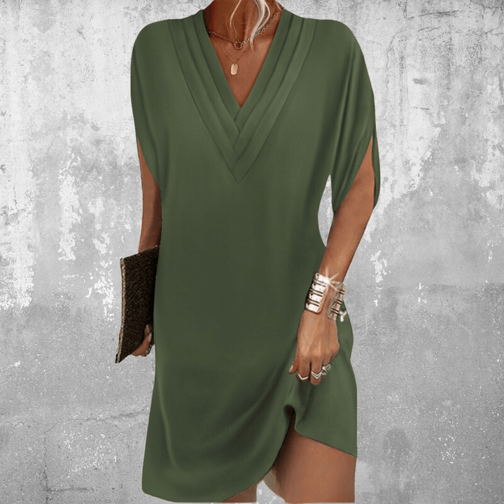 Callista | Women's Stretch Pleated V-Neck Shift Mini Dress