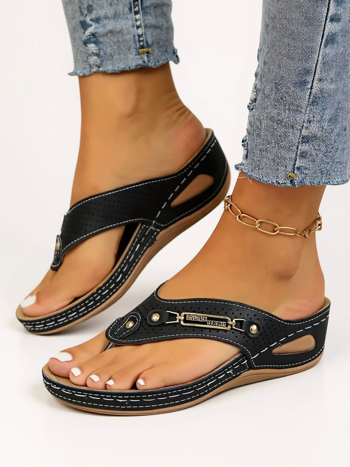 Callum | Women's Leather Arch-Support Wedge Thong Sandals