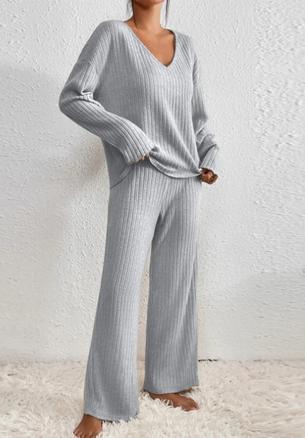 Neve | Women's Cotton-Blend Ribbed V-Neck Knit Lounge Set