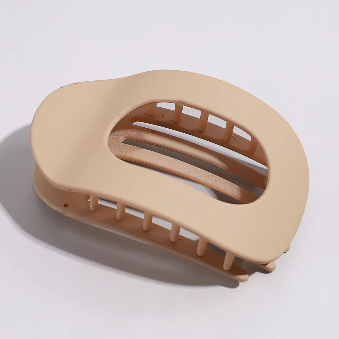 Remi | Women's Resin Oval Claw Hair Clip