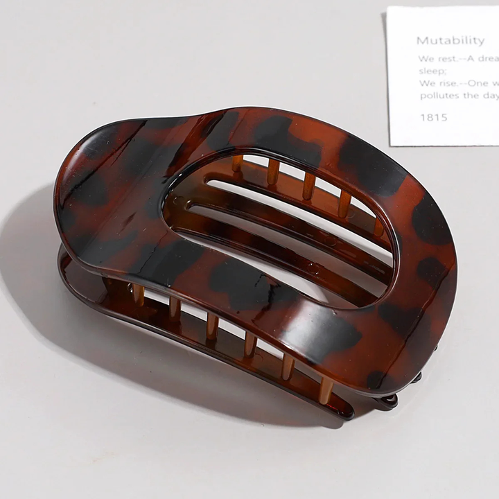 Remi | Women's Resin Oval Claw Hair Clip