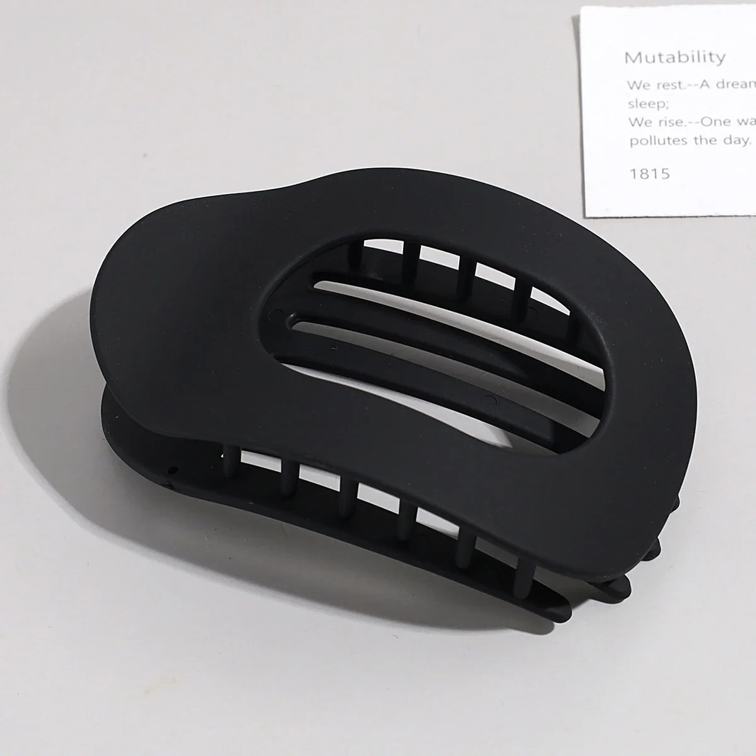Remi | Women's Resin Oval Claw Hair Clip