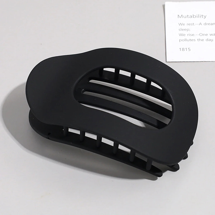 Remi | Women's Resin Oval Claw Hair Clip
