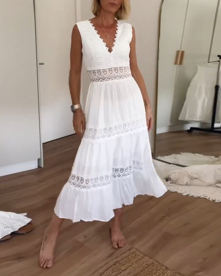 Livia's Pure Romance | Lace Midi Dress